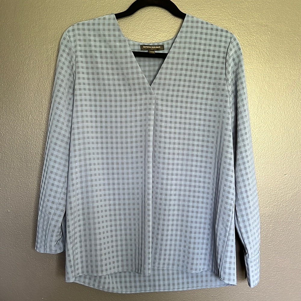 NWOT Blue Banana Republic blouse - S